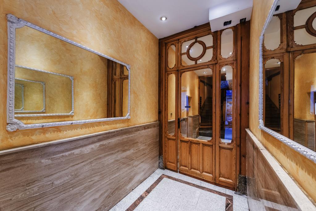 Ferienwohnung Latina Sol Madrid Exterior foto